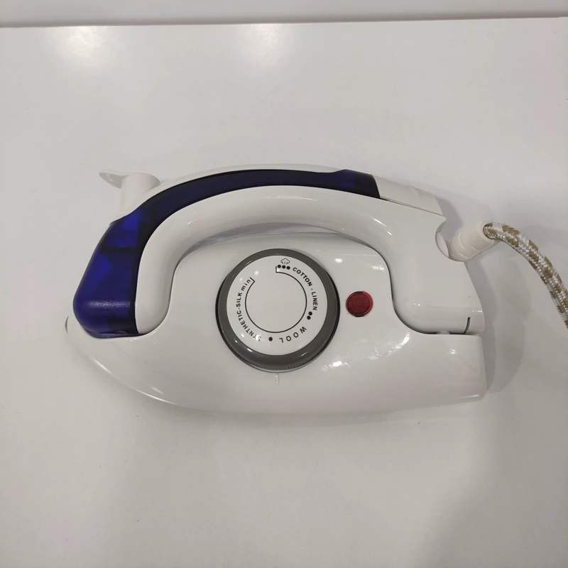 اتو بخار مسافرتی دسته تاشو مدل Travel Iron