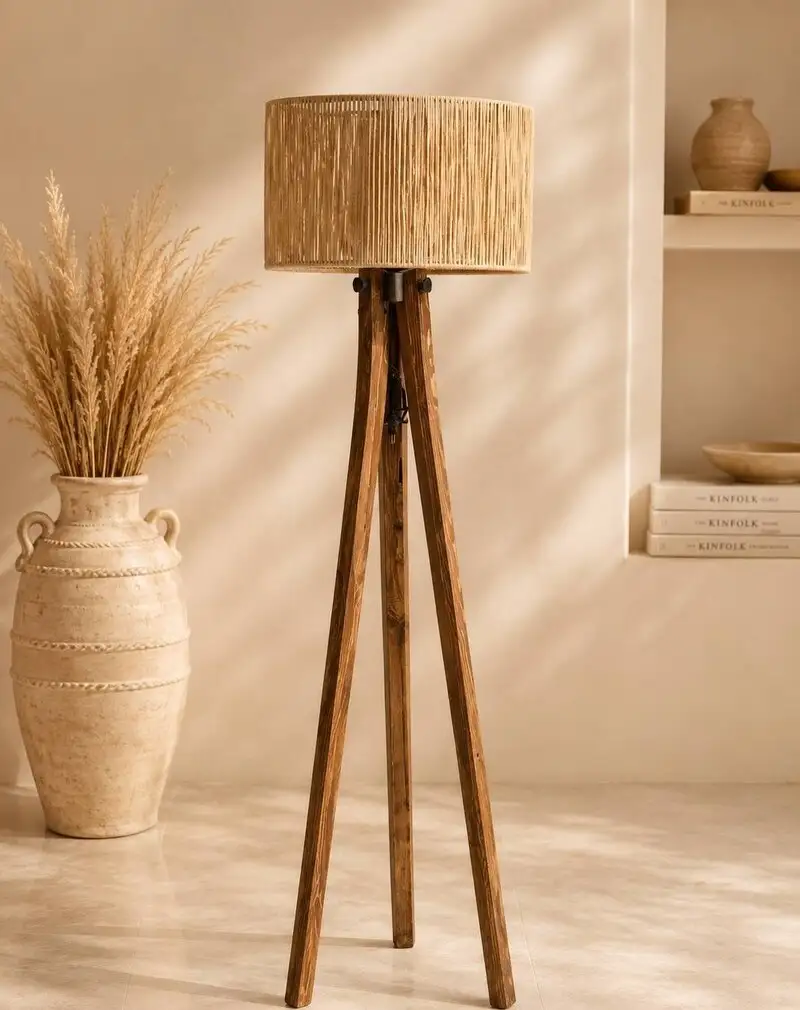 آباژور چوبی با بافت مکرومه