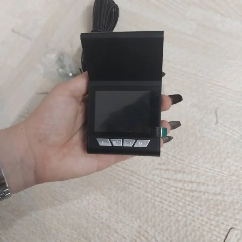 دوربین ثبت وقایع خودرو مدل Y72C