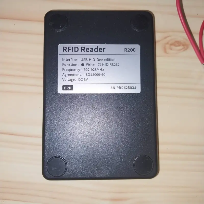 رابط ریدر UHF RFID با USB‑HID و RS232 – فرکانس 902‑928 MHz | تغذیه 5 V – مناسب پروژه‌های IoT و کنترل دسترسی