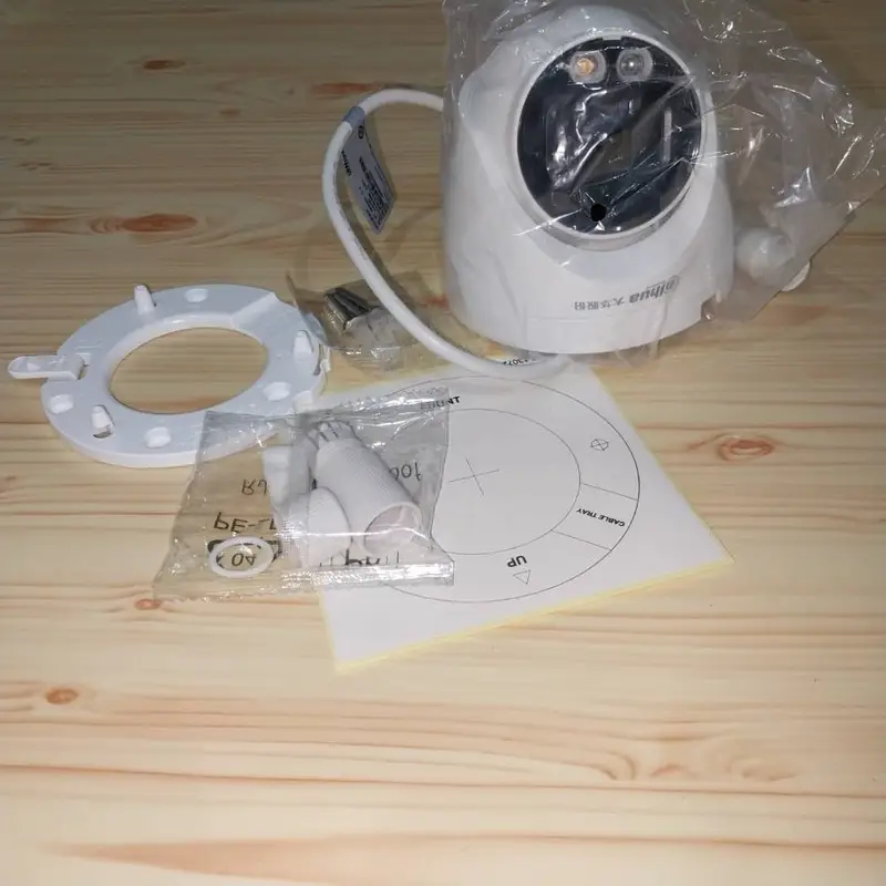 دوربین مداربسته دام 5 مگاپیکسل HDCVI داهوا Dahua HDW1509TP-LED با دید در شب رنگی و بدنه فلزی | IP67
