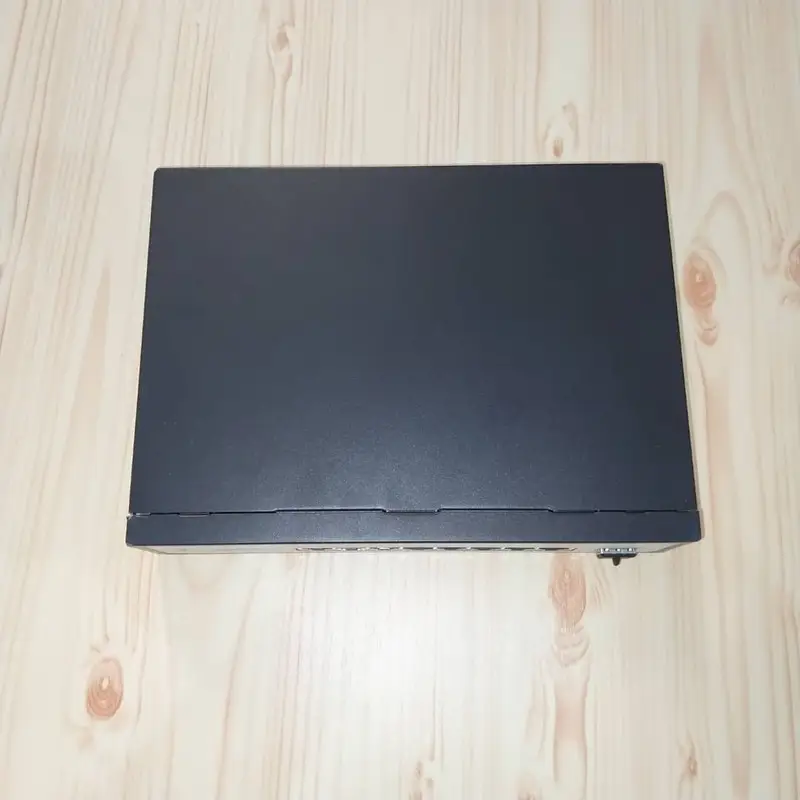 سوئیچ شبکه 2.5 گیگابیتی PoE+ مدیریتی 9 پورت XikeStor | 8×2.5G PoE + 1×10G SFP