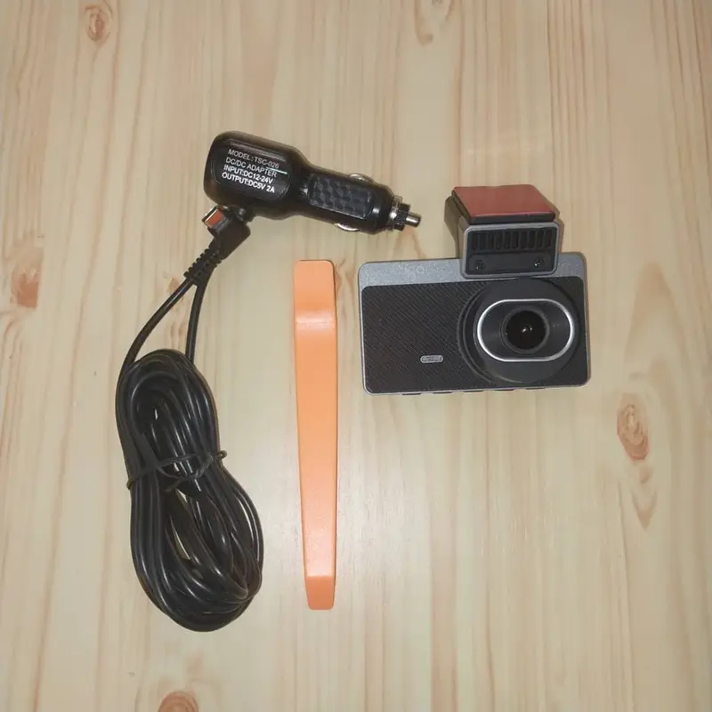 دستگاه ثبت وقایع خودرو Aigo TSC-026 با کیفیت 4K UHD