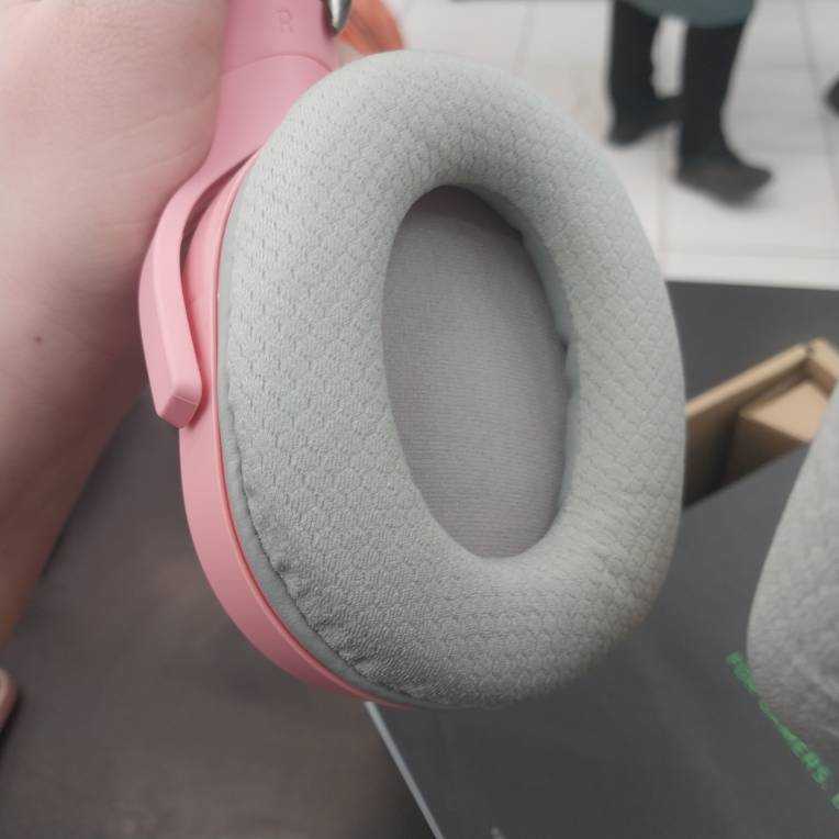 هدفون گیمینگ Razer Barracuda X اورجینال