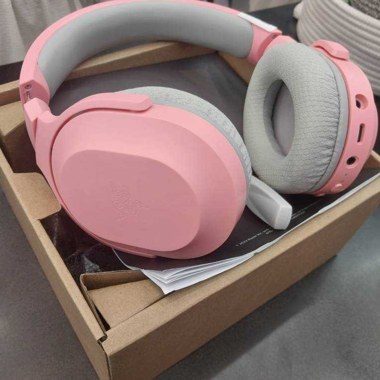 هدفون گیمینگ Razer Barracuda X اورجینال