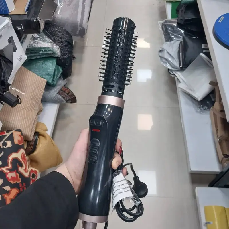 برس چرخشی کی‌مارت؛ جایگزینی اقتصادی و کارآمد برای Dyson Airwrap زرافه
